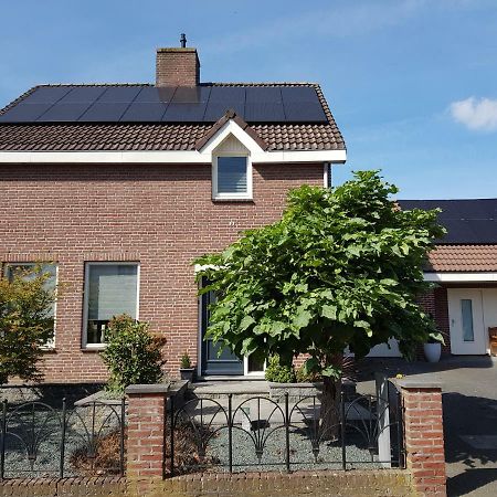Het Gildehuis Met Sauna En Jacuzzi Stevensweert Eksteriør bilde